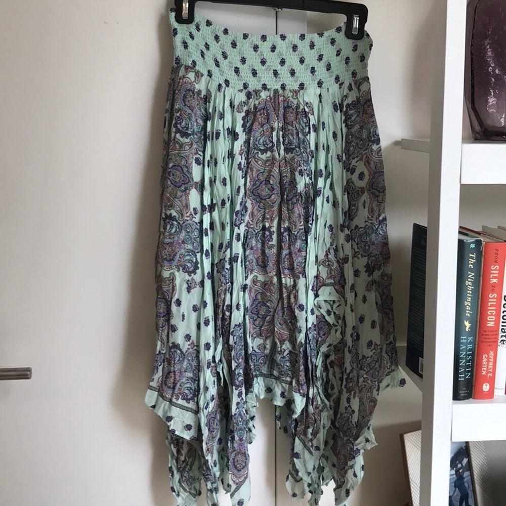 Free people peasant / boho skirt